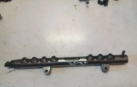 Volvo XC70 Fuel main line pipe 30777759 602786 0445215025