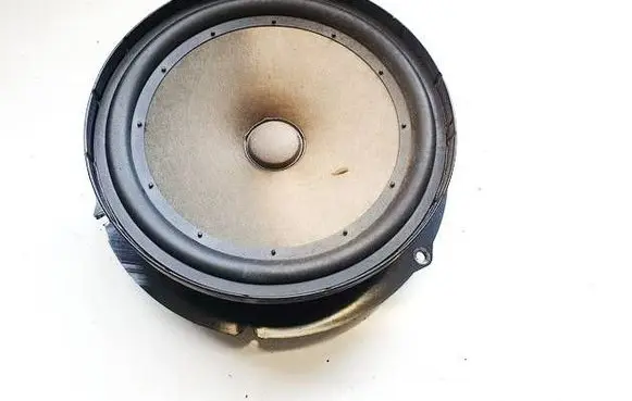 Skoda Octavia Mk2 (1Z) Front door speaker 1Z0035411A
