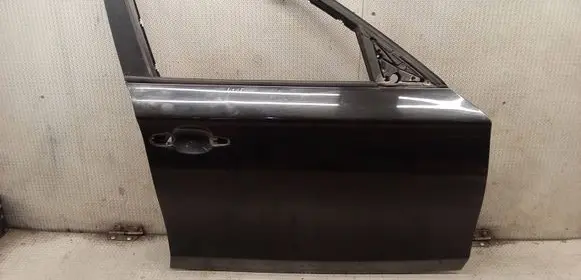 BMW 1 E81 E87 Front door 