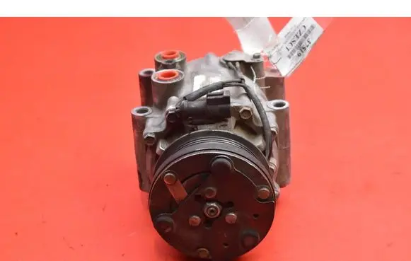 Ford Focus Air conditioning (A/C) compressor (pump) 
