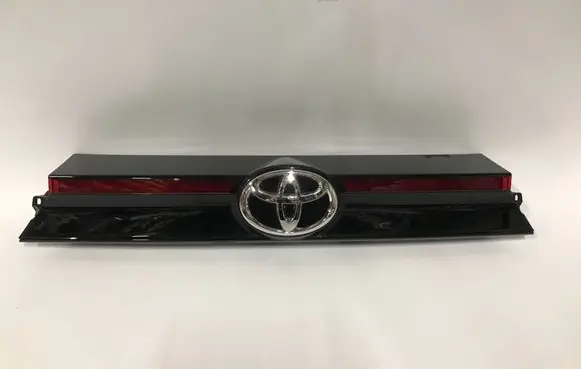 Tailgate rear/tail lights