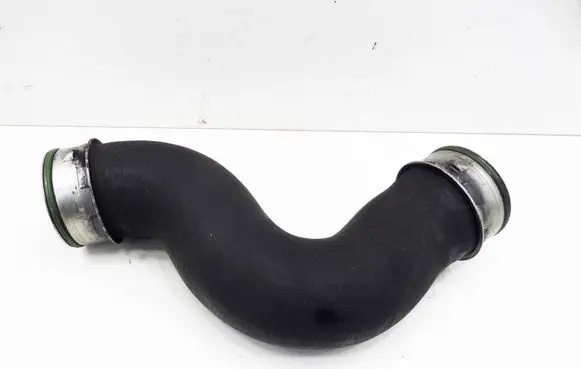 Audi A3 S3 8P Intercooler hose/pipe 1K0145832E