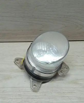Mercedes-Benz C W204 Front fog light A0999060151 04042099900010 LE10A155