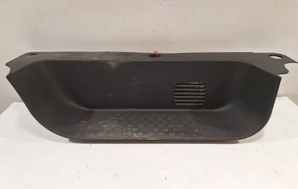 Renault Trafic III (X82) Front sill trim cover 93868844