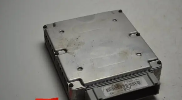 Ford Mondeo MK I Engine control unit/module 93BB12A650AE GCAD5M14 CBJR01A3N9FV