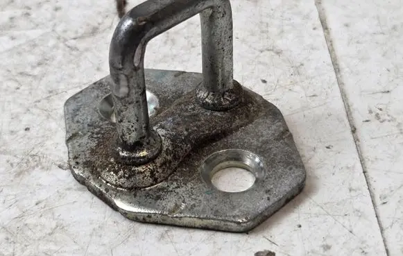 Honda CR-V Trunk lock loop 