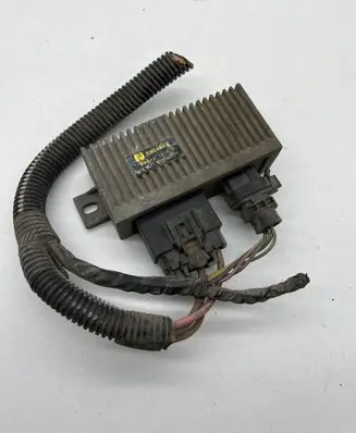 Renault Scenic I Glow plug pre-heat relay 7700100703 BBE312