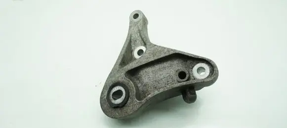 Opel Mokka Gearbox mounting bracket 96983905