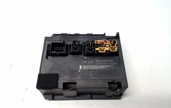 Volkswagen PASSAT B7 Comfort/convenience module 3AA959433