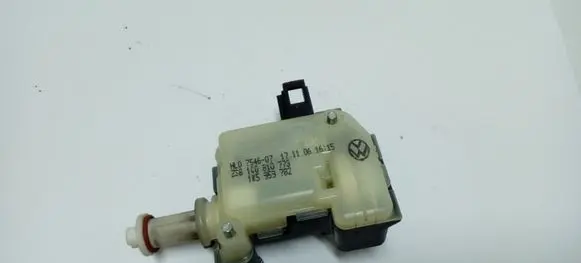 Volkswagen Phaeton Fuel tank cap lock 1C0810773 1K5959782