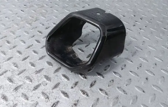 BMW XM Muffler ending 18305A33F31 5A33F31