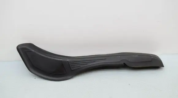 BMW 3 G20 G21 Rear/tail light trim molding 7464426