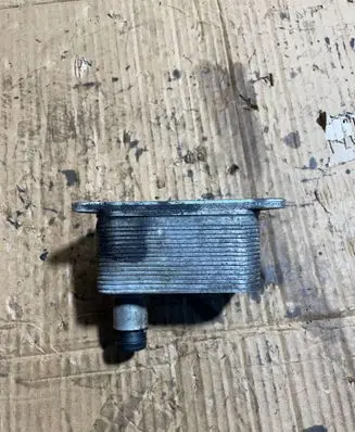 Engine oil radiator
