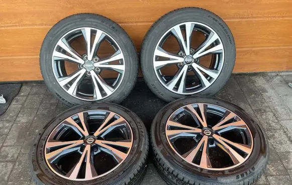 Nissan Qashqai R18 alloy rim