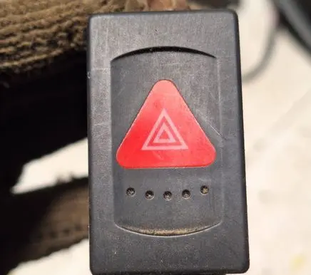 Volkswagen PASSAT B5.5 Hazard light switch 3B0953235D PA66GF30