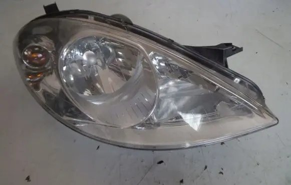 Mercedes-Benz A W169 Headlight/headlamp