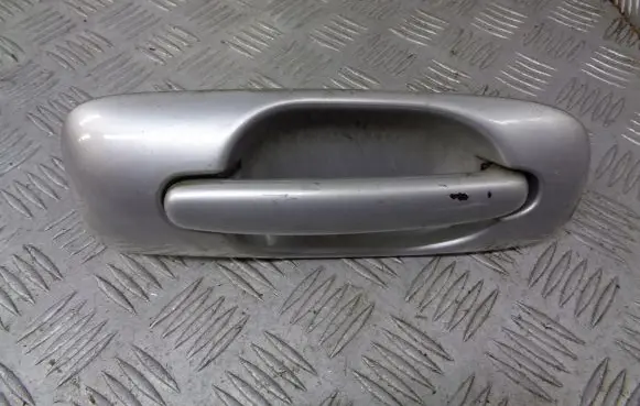 Chrysler Grand Voyager IV Rear door exterior handle