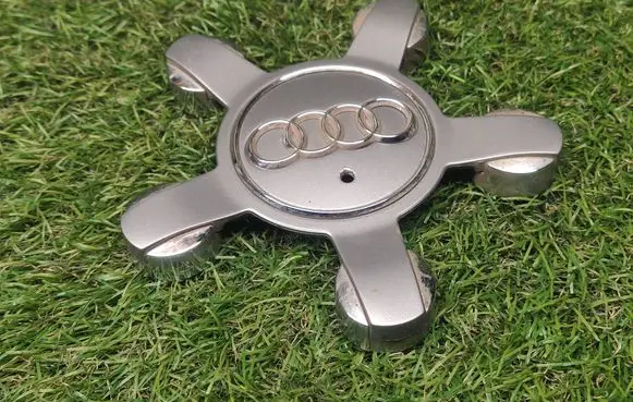 Audi Q5 SQ5 Original wheel cap 8R0601165