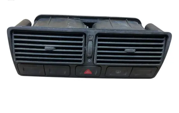 Volkswagen Golf IV Dash center air vent grill 1J0819728C 1J0819736C
