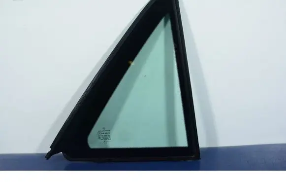Mercedes-Benz GLE (W166 - C292) Rear door window glass A1667301455