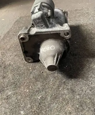 Citroen C4 I Starter motor 28100YV020 9662854080