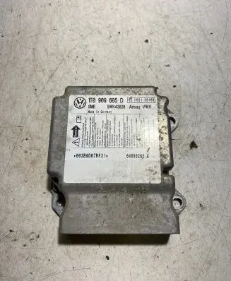Volkswagen Touran I Airbag control unit/module 1T0909605D 04080205A 5WK43828