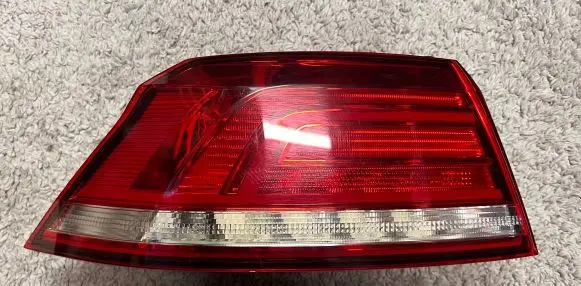 Volkswagen PASSAT B8 Rear/tail lights 3G5945311