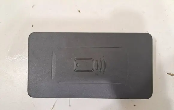 BMW X3 G01 Wireless charging module 5A0D8A8 5A30BE0