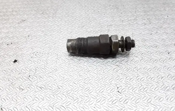 Nissan Sunny Fuel injector 71J1361