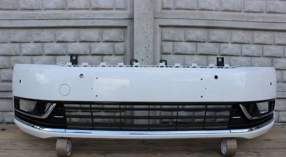 Volkswagen PASSAT B7 Front bumper 3AA807221