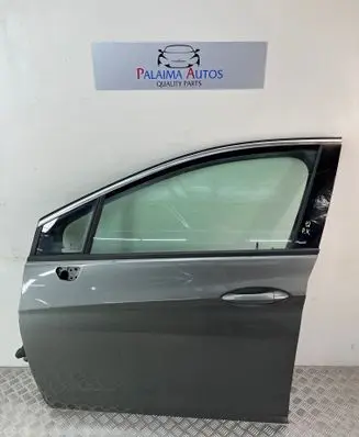 Opel Astra K Front door