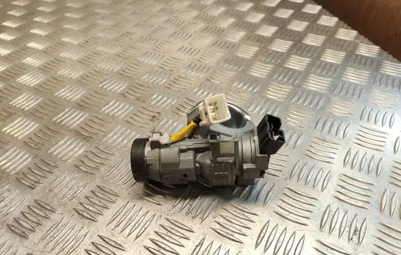 Hyundai ix20 Ignition lock