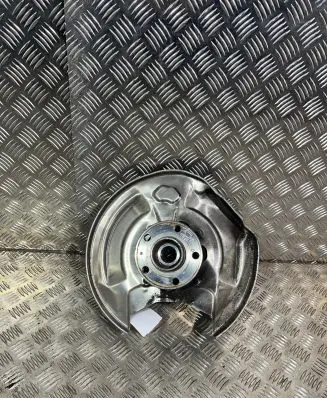 Volvo XC90 Rear wheel hub P31658319 31658319