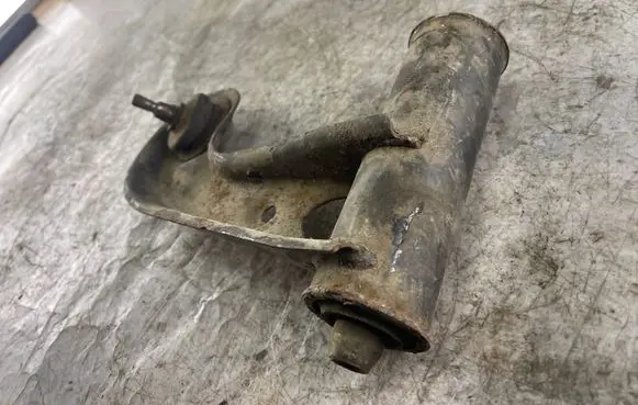 Mercedes-Benz C W202 Front control arm