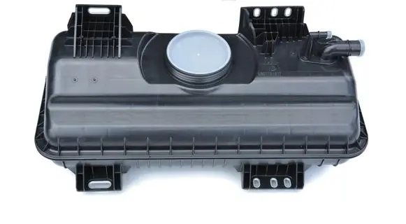 Iveco Daily 6th gen AdBlue liquid reservoir 5801761617