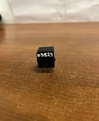 Mercedes-Benz C W203 Other relay 002542119 D3524