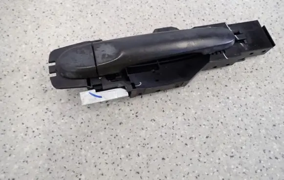 Nissan Micra Sliding door exterior handle 
