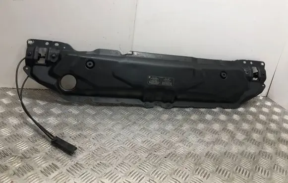 BMW 5 E60 E61 Top upper radiator support slam panel 7033741 11267310