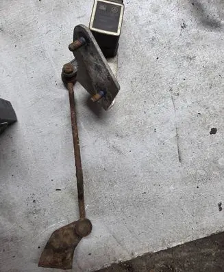 Mercedes-Benz E W211 Front height sensor lever A0105427617 240608 240808