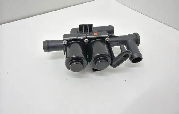 BMW 5 F10 F11 Coolant heater control valve PPAGF33 11192407