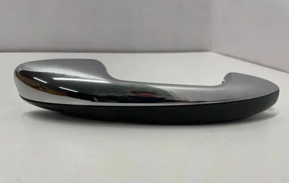 Mercedes-Benz GLA H247 Rear door exterior handle