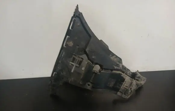 Volvo S60 Front bumper mounting bracket 08693181 BP3EA