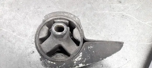 Smart ForTwo II Engine mount vacuum valve 742747