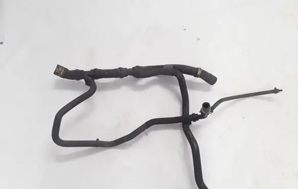 Renault Twingo III Engine coolant pipe/hose