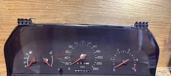 Volvo 850 Speedometer (instrument cluster) 9162603