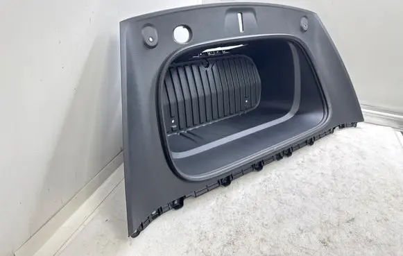 Tesla Model Y Front trunk storage compartment 193043601B 193043701B 185195