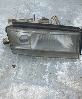 Skoda Octavia Mk1 (1U) Headlight/headlamp 24608600