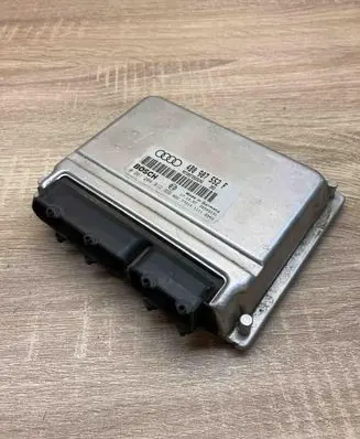 Audi A6 S6 C5 4B Engine control unit/module ECU 4B0907552F 0261204812