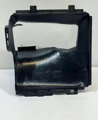 Porsche Taycan 9J1 Front windscreen/windshield window 