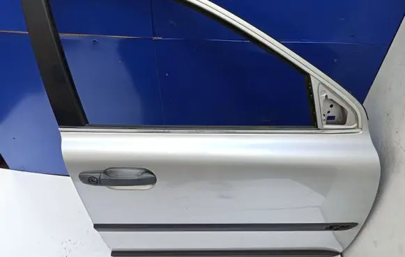 Volvo XC90 Front door 31385357 31385353